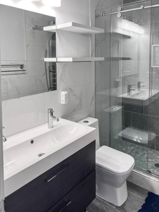 Yanne'S Place - Dual-Lounge ฟิลาเดลเฟีย ภายนอก รูปภาพ