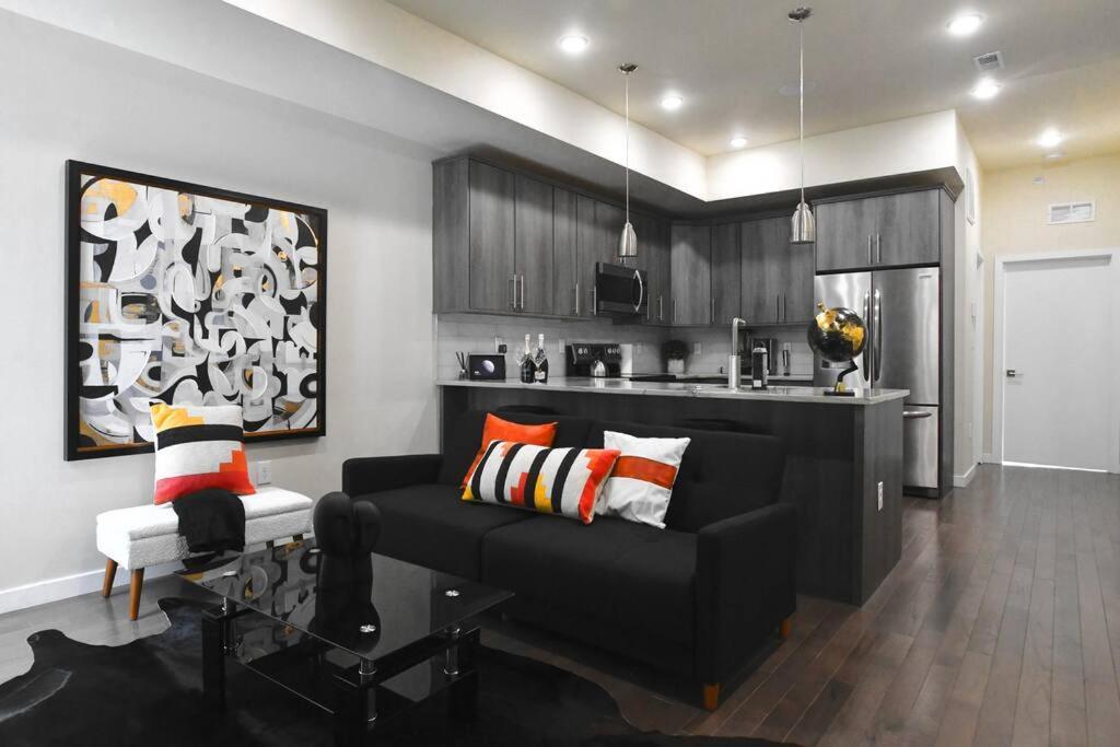 Yanne'S Place - Dual-Lounge ฟิลาเดลเฟีย ภายนอก รูปภาพ